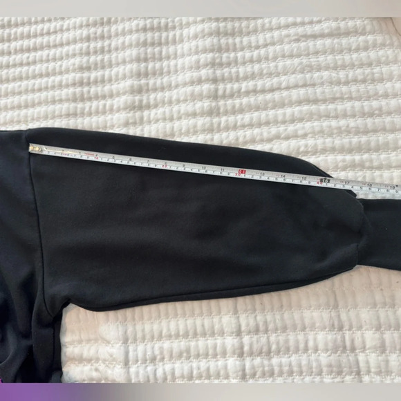 Vintage Mickey Unlimited Land N Sea
Mickey Mouse Sweatshirt - Picture 7 of 8